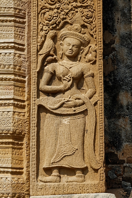 Prasat Sikhoraphum-MAR15-023